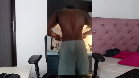 Twtter 1MikeBeckford            Onlyfns beckfordmike online show from March 11, 9:59 pm