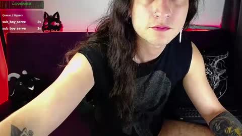 Snapshot of blackwolf_6 chatting on March 10, 9:18 pm Dave online show from March 10, 9:18 pm