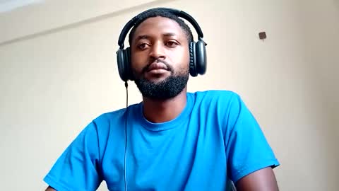 blakmoufaka online show from February 28, 5:28 am