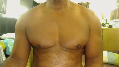 blkbiguncut10462 online show from January 26, 1:04 pm