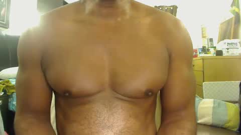 blkbiguncut10462 online show from January 25, 3:30 pm