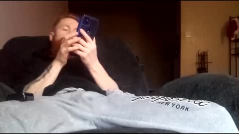 bllg3 online show from December 17, 8:48 pm