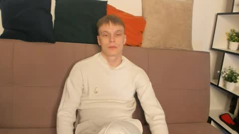 Alik online show from April 13, 9:26 pm