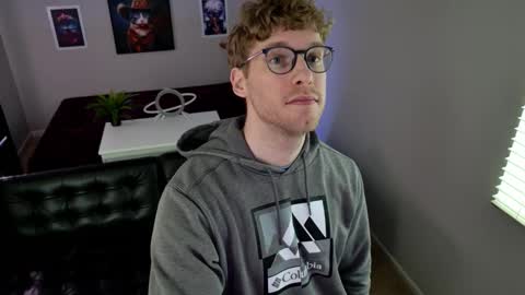 blueeyedtallguy online show from March 11, 9:22 pm