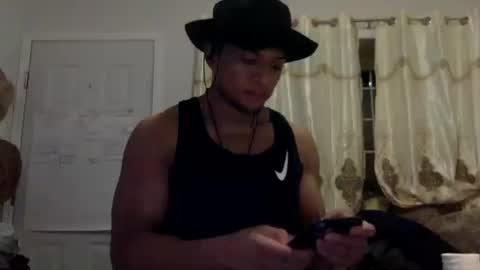 bluevegeta143 online show from October 13, 10:21 am