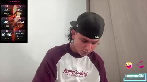 Bob  INDEPENDENT MODEL online show from November 4, 3:46 pm