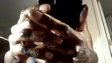 bobbiebone and company online show from December 20, 2:24 pm