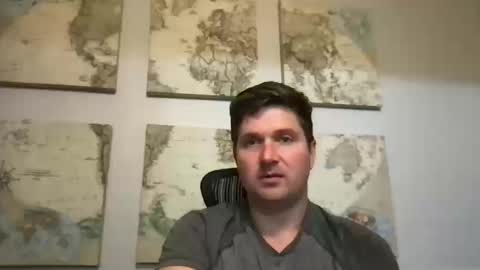 bobbylightfoot3 online show from October 17, 3:10 am