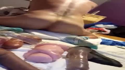 bobbylynnanal69 online show from July 11, 8:27 am