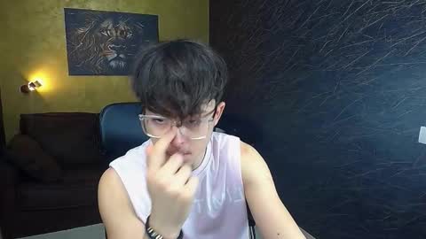 BodhiHayes online show from February 18, 8:45 am