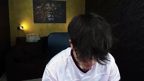 BodhiHayes online show from March 18, 5:54 am