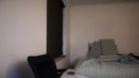 DeeLina online show from February 19, 4:33 pm