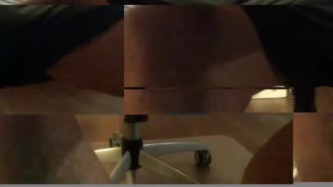 Snapshot of bone2play chatting on February 26, 2:26 am FRECKLES online show from February 26, 2:26 am