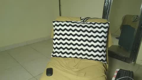 kevin hart online show from March 24, 4:39 am