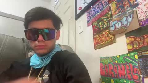 SHY BOY online show from August 6, 6:36 pm