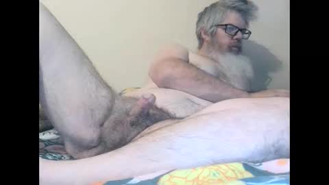 bottombitch44 online show from December 22, 6:43 am