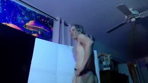 Bottomboo7 online show from January 22, 12:38 pm