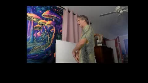 Bottomboo7 online show from December 6, 12:49 pm