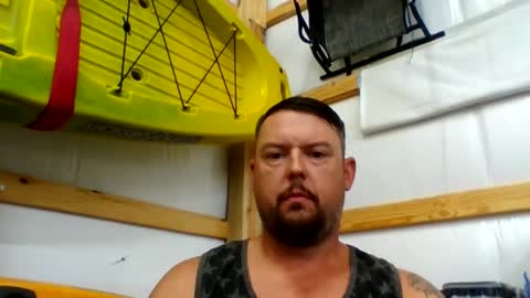 bowtieguy84 online show from September 16, 11:49 pm