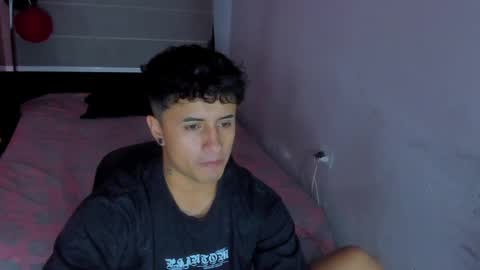 boy_nauthy online show from January 15, 7:48 am