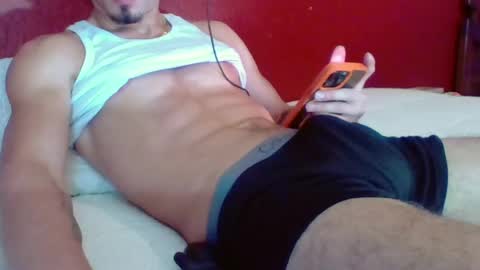 Felipe  online show from May 10, 10:00 pm