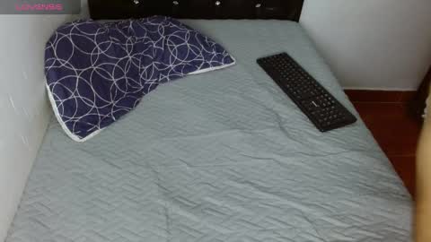 boyg_hots online show from April 15, 8:53 pm