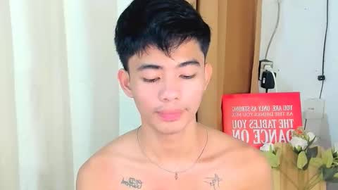 HI IM JAMES DONT FORGET GIVE ME THUMBS UP AND JOIN TO MY FANCLUB online show from December 5, 6:09 am