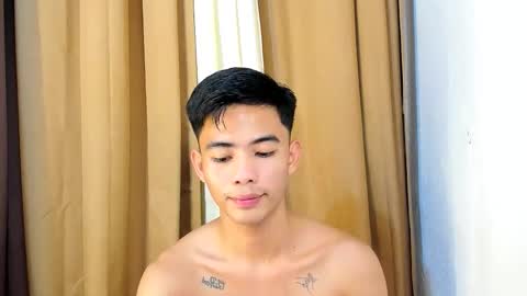 HI IM JAMES DONT FORGET GIVE ME THUMBS UP AND JOIN TO MY FANCLUB online show from February 16, 8:01 am