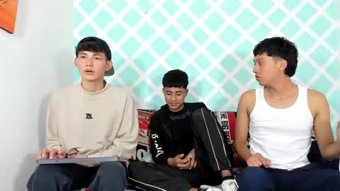 boys4hot_777 online show from January 24, 7:07 pm
