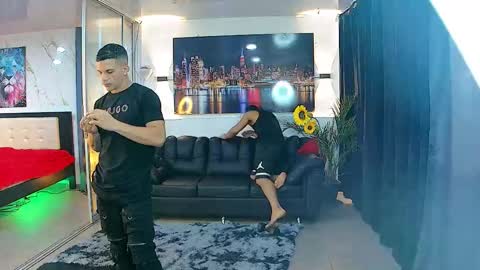 Angelo Mark Fernando Taylor online show from March 27, 11:33 am