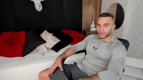 instagramBrad mayers1twittermayersbrad online show from December 8, 8:04 pm