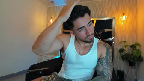 brad summer online show from December 17, 6:25 pm