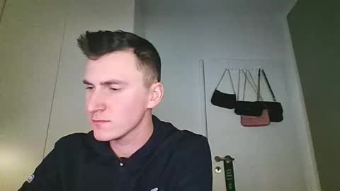 brandinator__cb online show from December 16, 7:21 pm