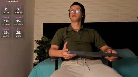 brandon_starkk online show from February 4, 11:49 am