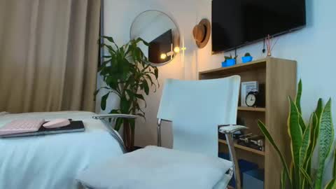 Brandon and Nath online show from February 22, 1:55 am