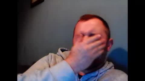 willywinker online show from November 29, 3:52 am