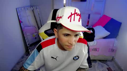 BRAYAN online show from December 17, 2:24 pm