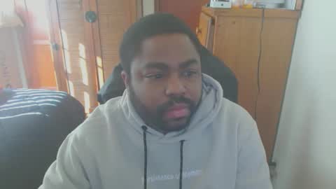 Snapshot of breadw1nnah chatting on February 2, 6:31 pm Breadw1nnah online show from February 2, 6:31 pm