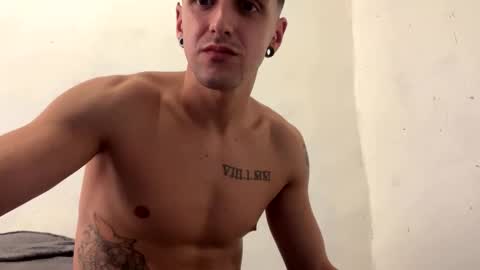 breanexe online show from November 6, 5:49 pm