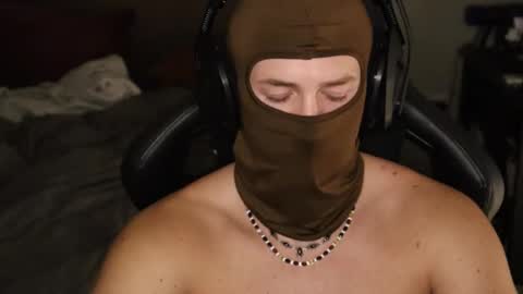 brentonverde online show from November 30, 12:24 am