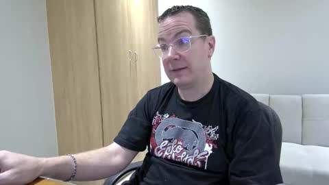 Brett online show from November 6, 3:15 pm