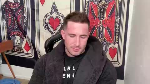 Brett Mycles online show from December 19, 9:12 pm