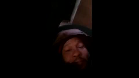 BJ online show from February 1, 1:32 pm
