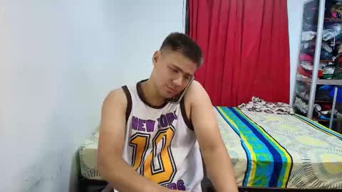 brian_mac online show from November 19, 1:16 am