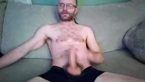 brian_the_d online show from November 19, 3:01 pm