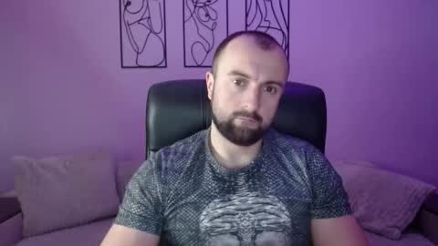 brindlefly69 online show from February 9, 11:37 am