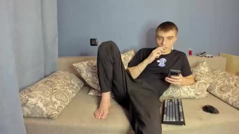 bristlebback online show from March 17, 4:42 pm