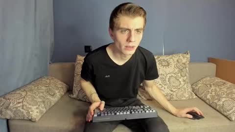 bristlebback online show from February 15, 12:57 pm