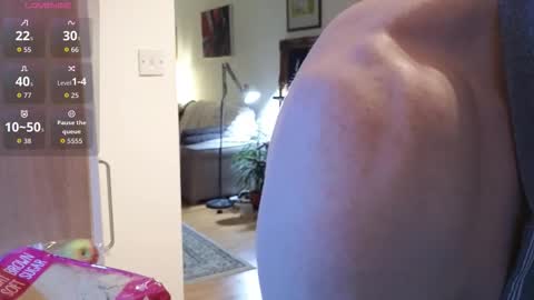 Callum online show from November 23, 5:24 pm