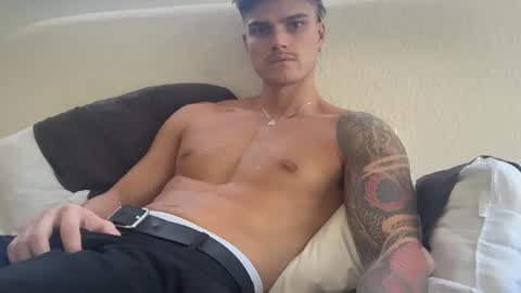 BrooklynTay online show from February 5, 1:23 am